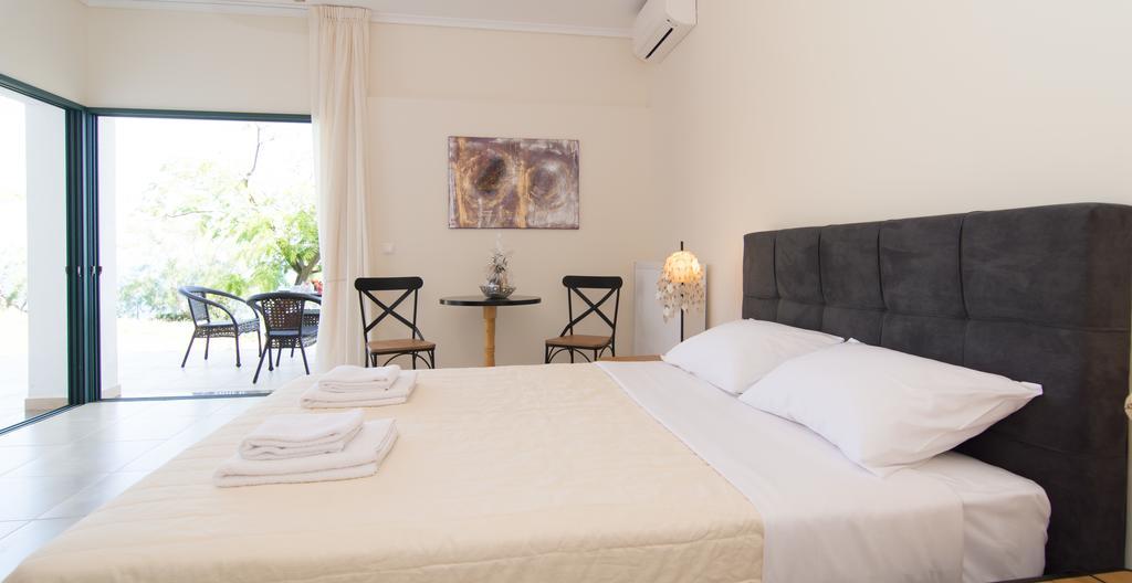 Angelbay Bungalows Agia Triada  Exterior foto
