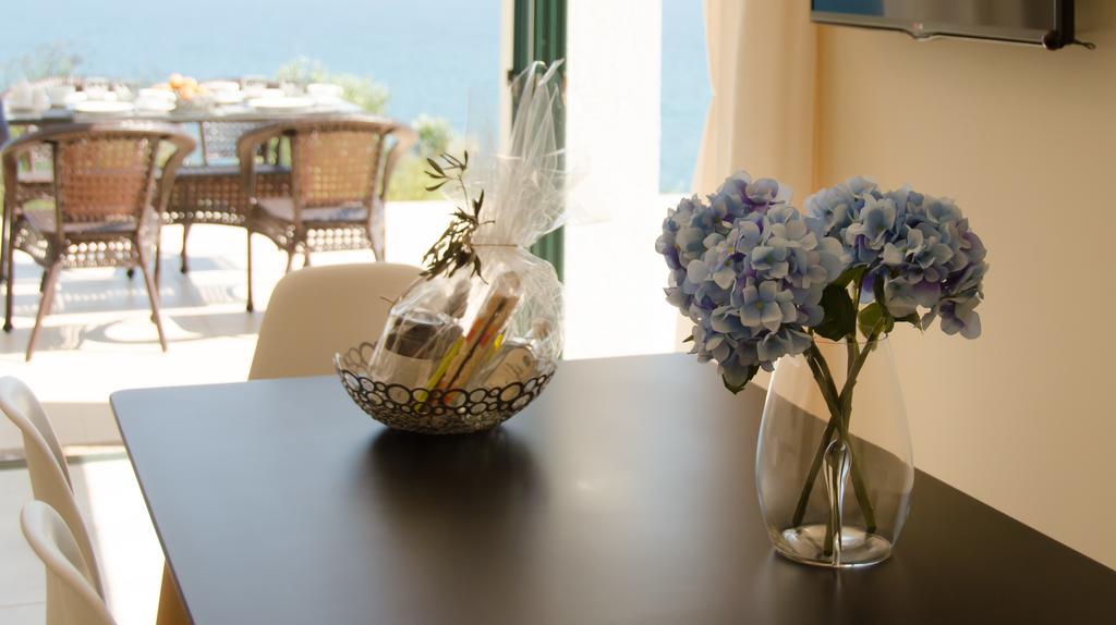 Angelbay Bungalows Agia Triada  Exterior foto