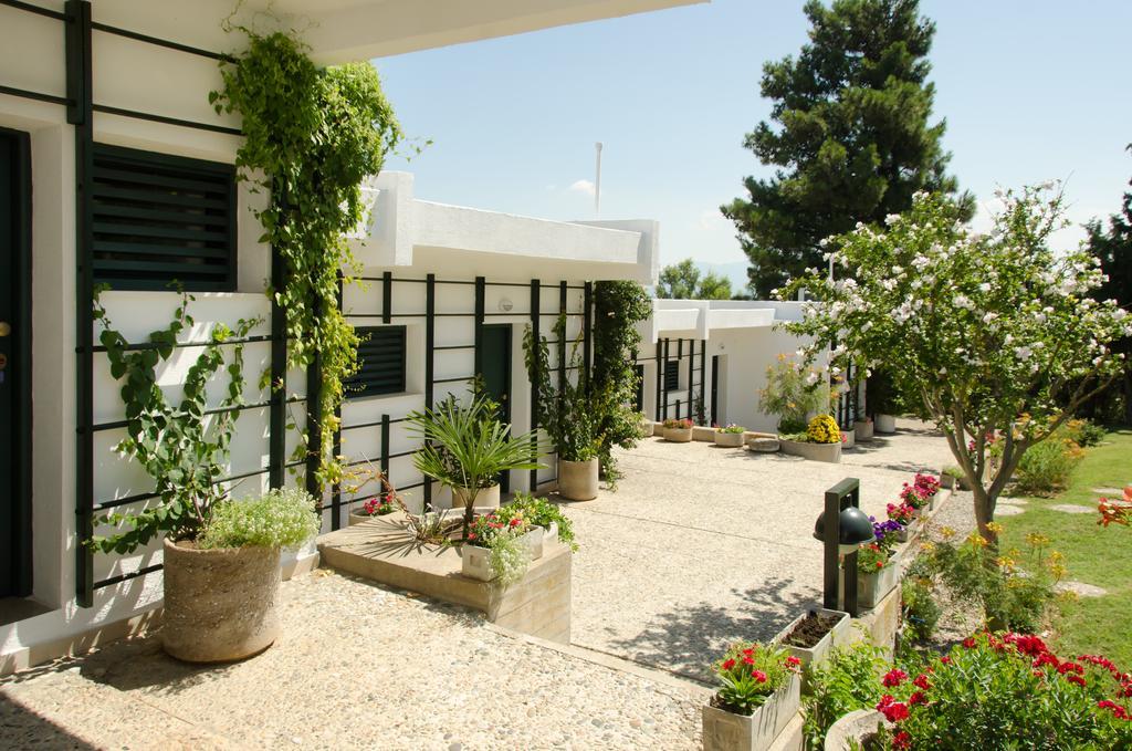 Angelbay Bungalows Agia Triada  Exterior foto